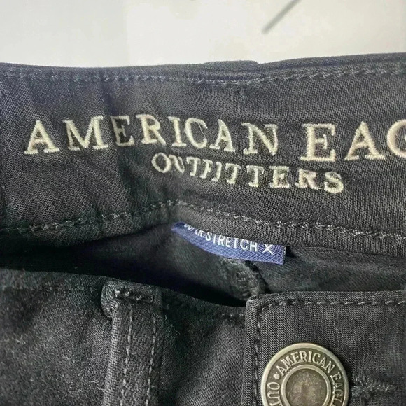 American Eagle Black Distressed Super Stretch High Rise Jegging Jeans - Picture 9 of 9
